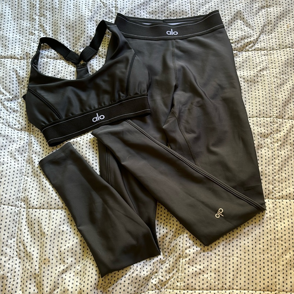 Alo Airlift Suit-Up Set Anthracite/Black